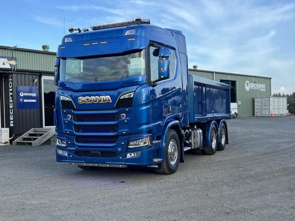 Dirt Deflector Scania NTG R Corner Shield - Image 3