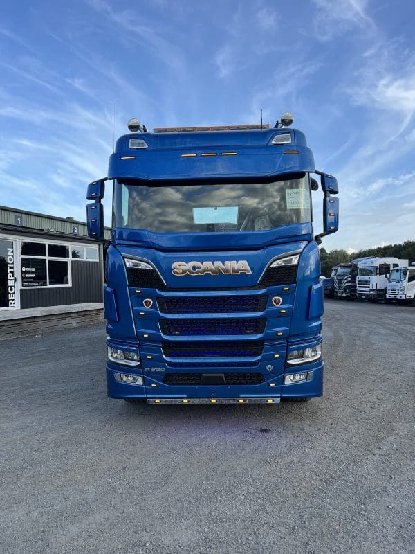 Dirt Deflector Scania NTG R Corner Shield - Image 2