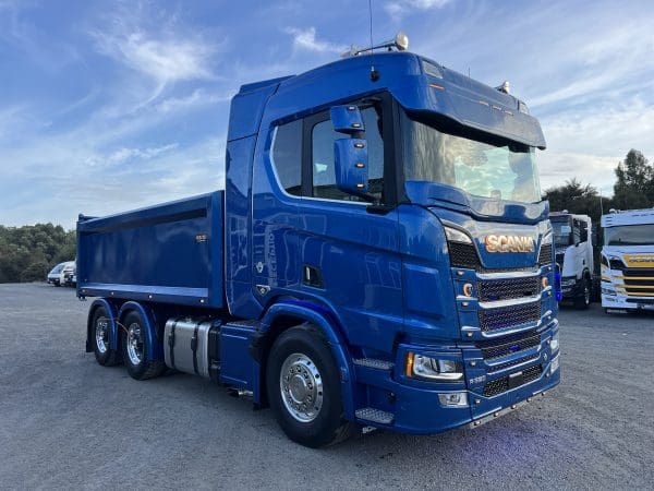Dirt Deflector Scania NTG R Corner Shield - Image 4