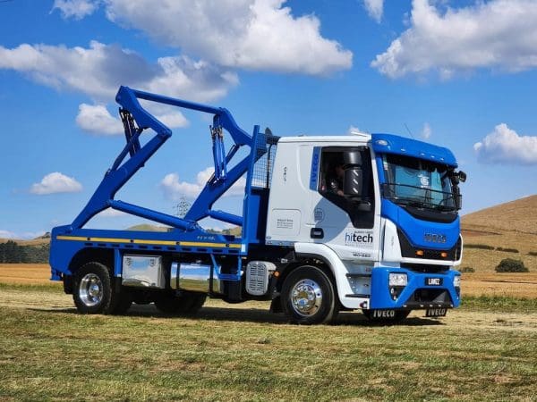 IVECO Mudflap 63 x 35cm - Image 3