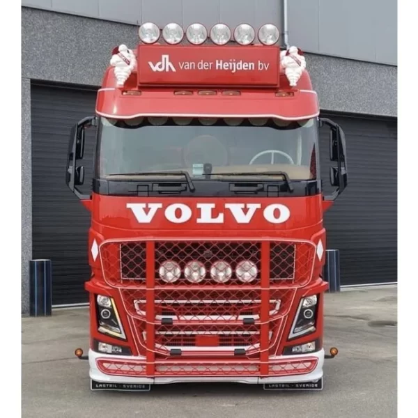 Volvo Sunvisor FH4/FH5 (5 Lights) - Image 2